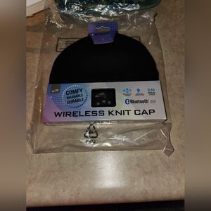 iLive Wireless Music Beanie, NEW